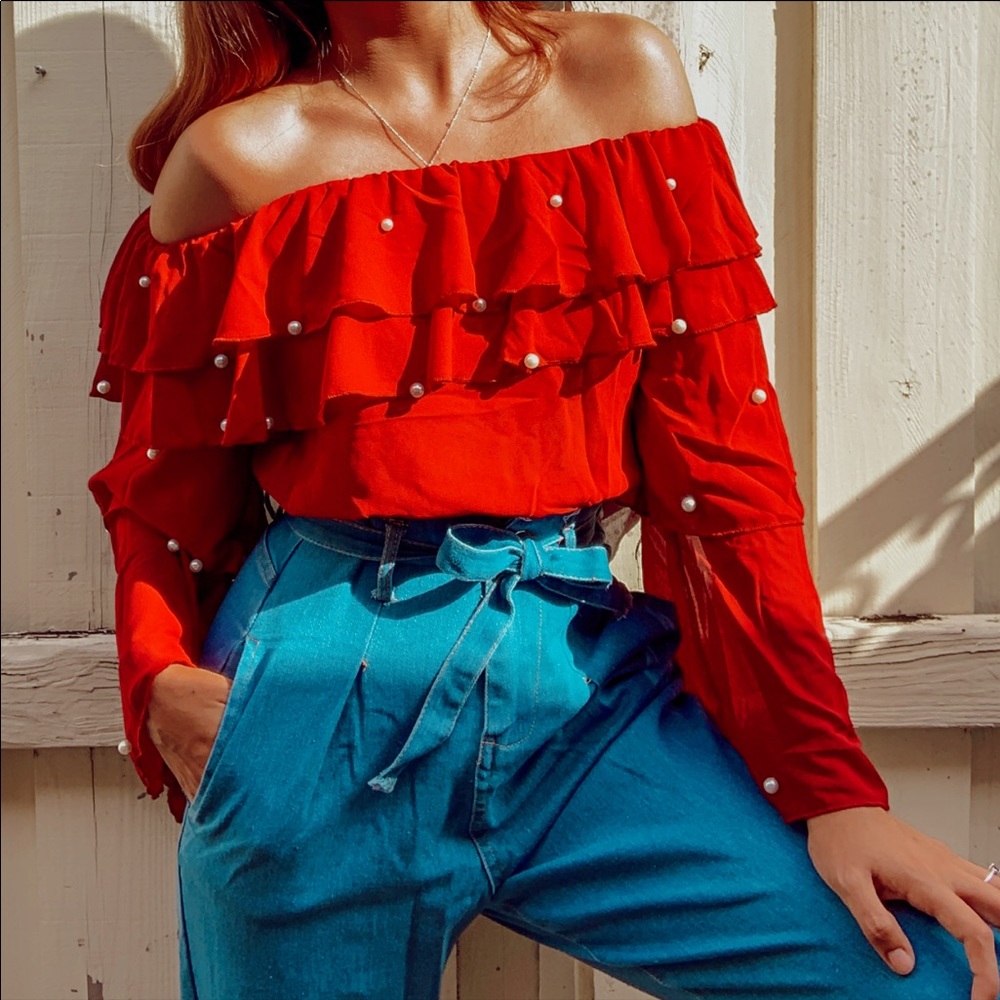“Chelsea” Ruffle Top